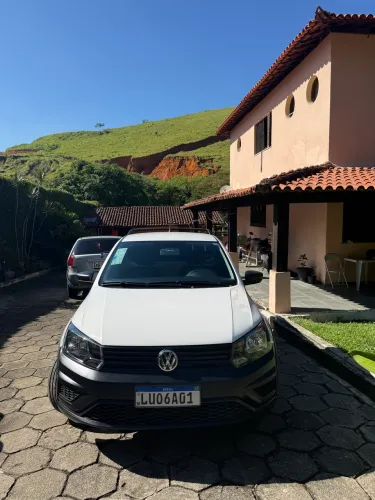 Volkswagen Saveiro Robust 1.6 Total Flex 8V 2023