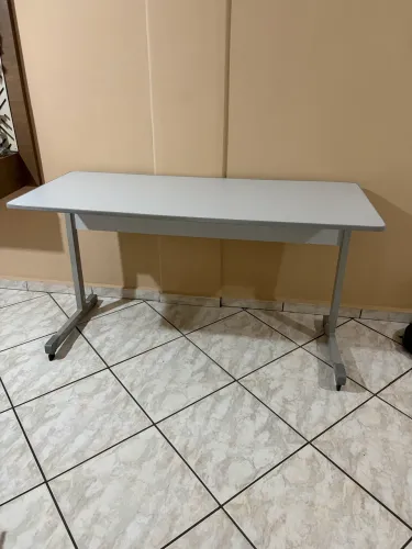 Mesa de Estudos/ Escritório