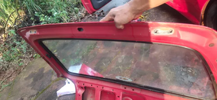 Tampa do porta malas gol g2 