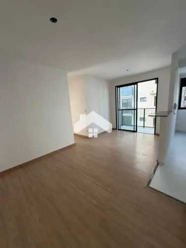 Apartamento no Lunar, 2/4, 1 suíte, 1 vaga (Condomínio incluso)  Aeroporto