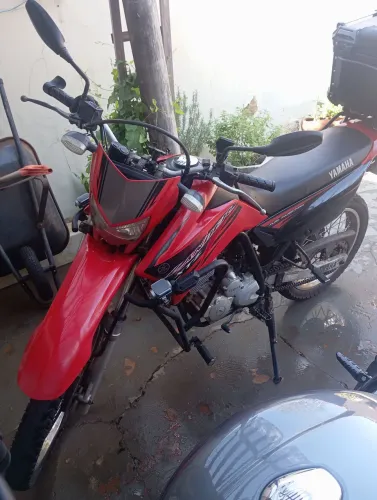 Lander troco em Crosser 