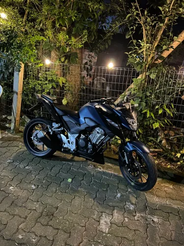 Tw 300f único dono 5 km abaixo da fipe 