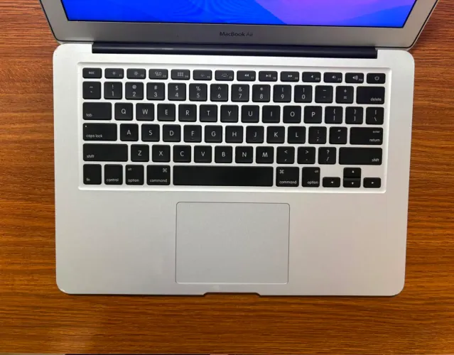 MacBook Air 13 Early 2015 Intel Core i5 8GB RAM SSD 128GB