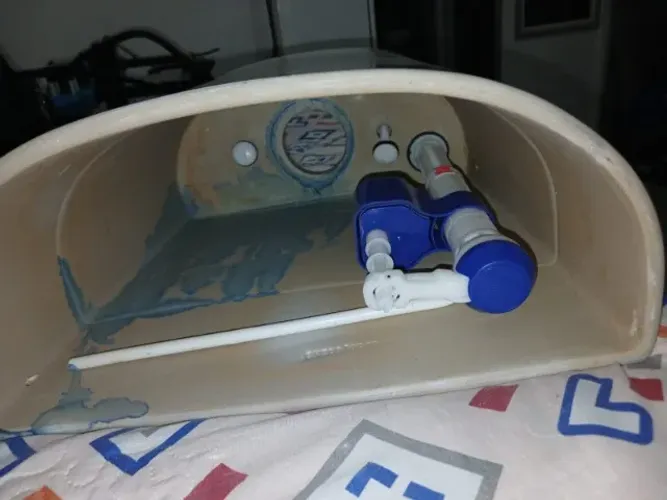 Vendo caixa acoplada usada $150 zap *54