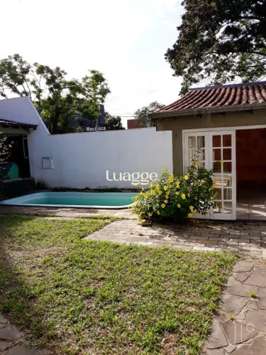 Casa Condominio para Venda - 190m², 3 dormitórios, sendo 1 suites, 4 vagas - Hípica