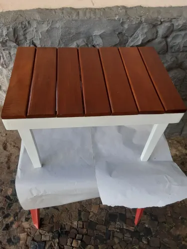 BANQUETAS DE MADEIRA