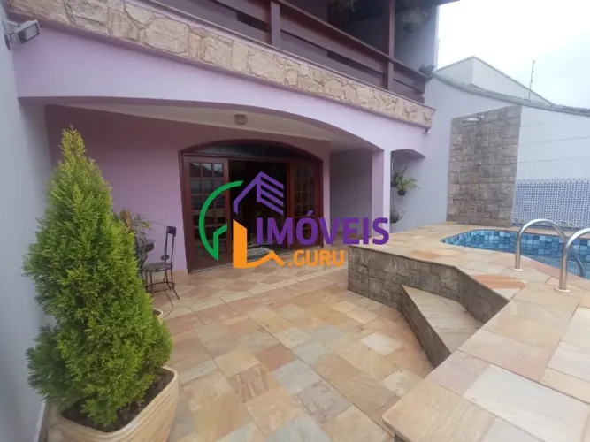 CASA ASSOBRADADA - SÃO GERALDO - MG
