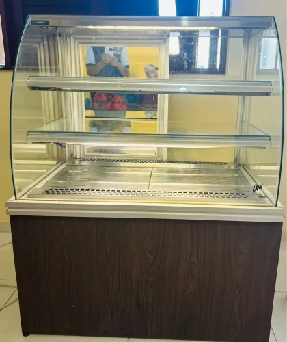 Vendo balcão frio