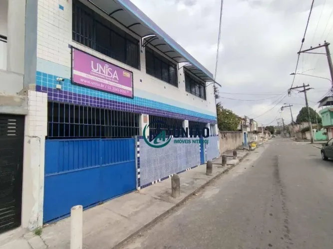 Sobrado à venda, 484 m² por R$ 500.000,00 - Coelho - São Gonçalo/RJ