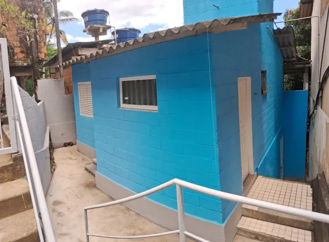 CASA 2 PAVIMENTOS (CASA COMPLETA + KITINET)  80 mil reais