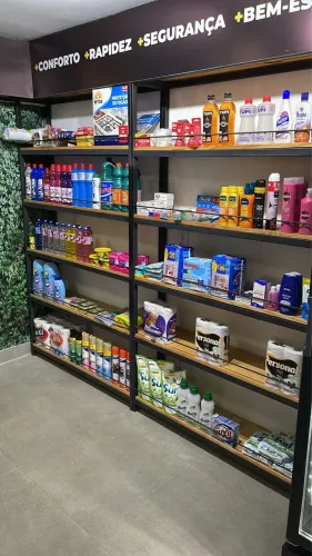 Vendo Gôndolas muito novas!