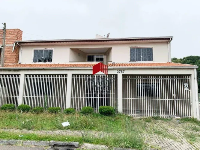 Sobrado com 150m² 3 quartos, à venda, no bairro Iná em São José dos Pinhais