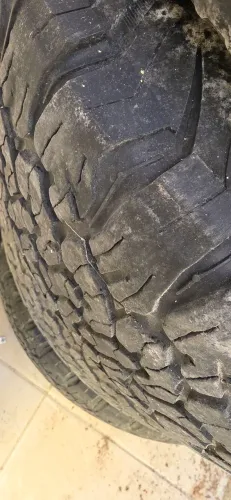 Pneu 265/65 R17