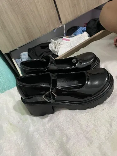 Vendo Sapato Mary Jane, Nunca Usado