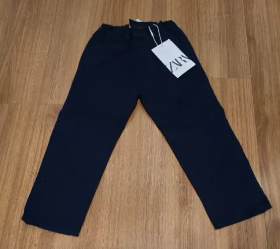 NOVA - Calça de Sarja (Zara Kids) - Tamanho 2/3 anos