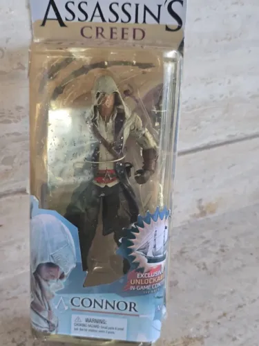 Action Figure Assassin's Creed III Connor Series 1 (McFarlane Toys) - Lacrado Original