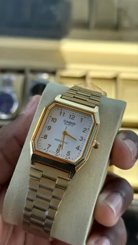 Relógio Casio Vintage Dourado Unissex | Elegante | Novo | Pronta Entrega