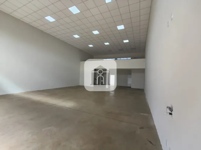 Galpão comercial para locação no bairro Granada