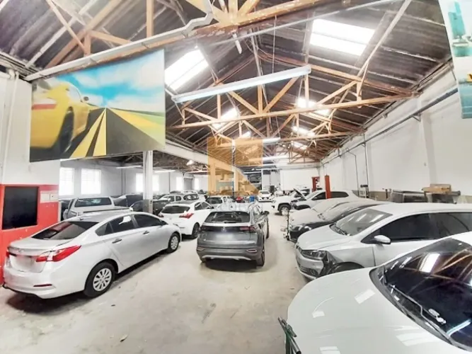 Galpão / Depósito / Armazém para alugar e venda 1200m² - Agua Branca