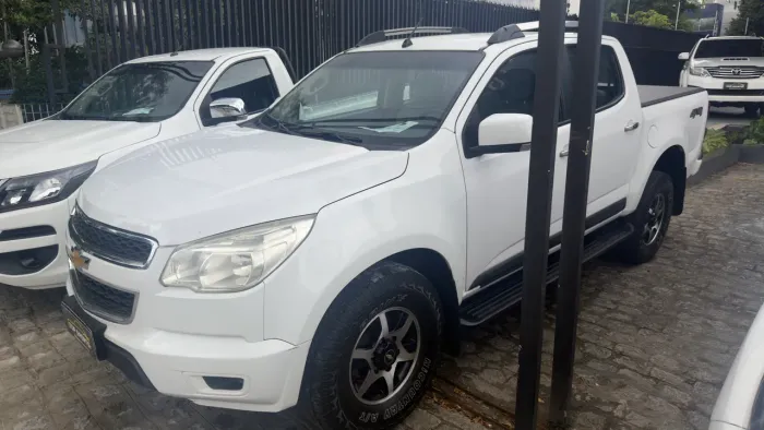 Chevrolet S10 Pick-up LT 2.8 TDI 4X4 CD Diesel 2013