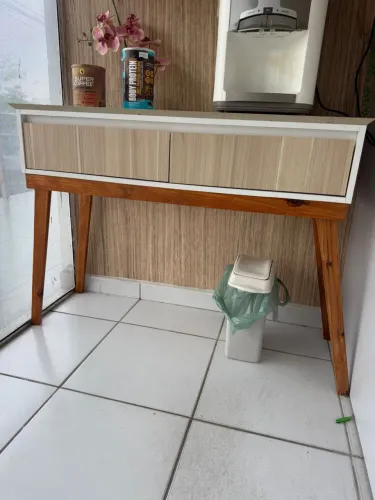 Aparador Retrô com 2 gavetas! 