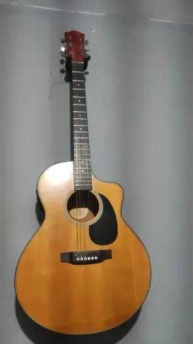 Violão Gonzalez Luthier de 3.000 por 1.000