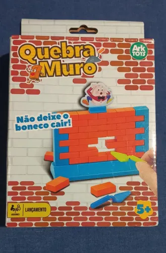 Jogo infantil quebra muro