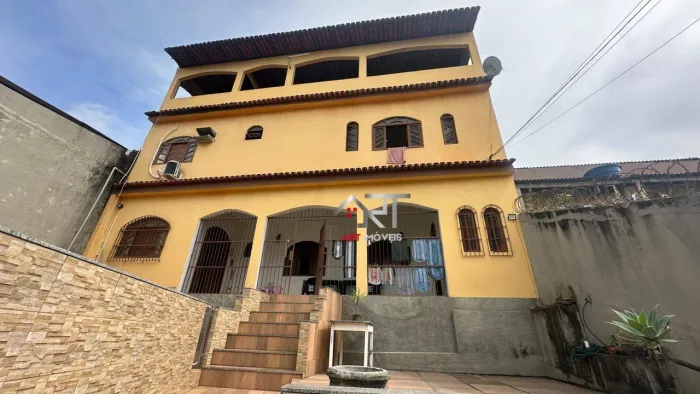 Casa com 2 dormitórios à venda, 300 m² por R$ 550.000,00 - Industrial - Vila Velha/ES
