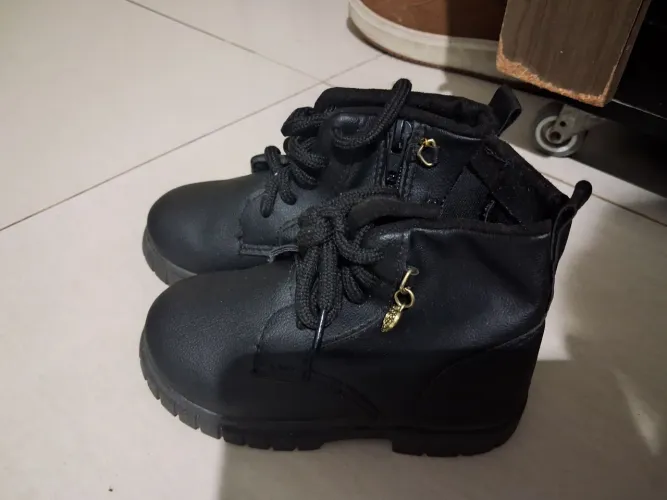 Bota infantil