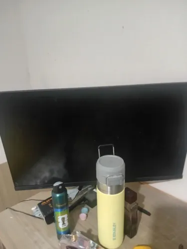 Monitor com defeito