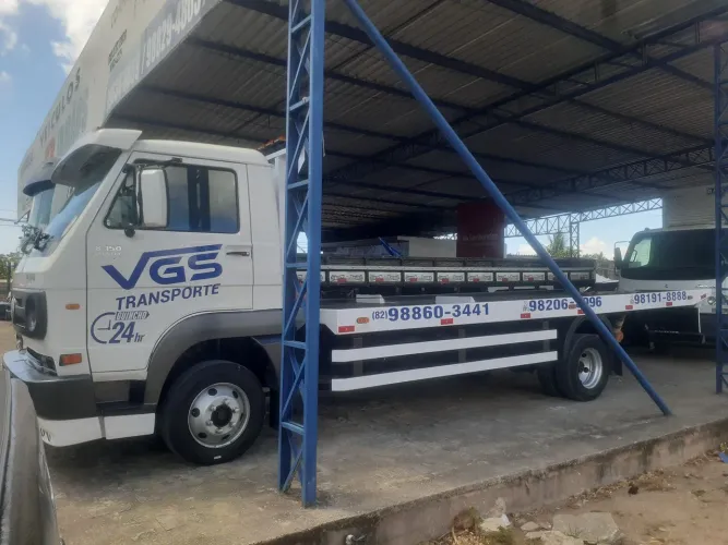 VW 8-150 2012 plataforma guincho 