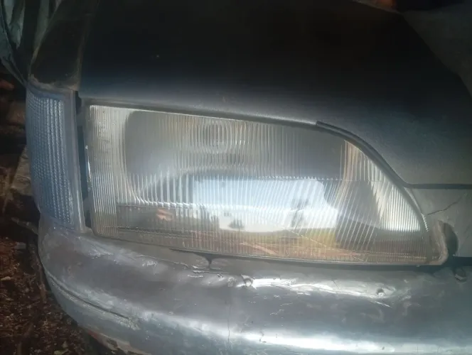 Par de farol Escort xr3