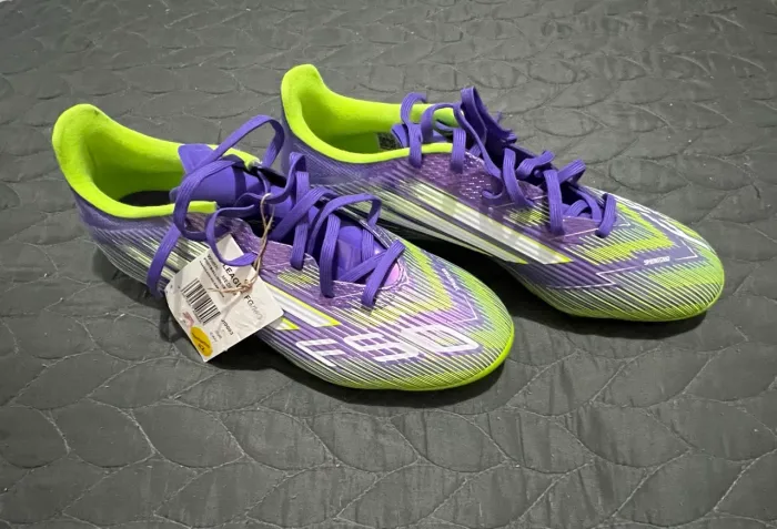 Chuteira adidas F50 original NOVA