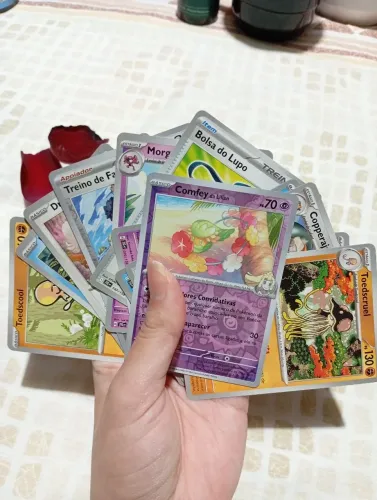 Pokémon amigos de jornada Escarlate e Violeta 12 cartas "dois pacotes"