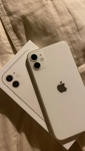 Vendo iPhone 11 128gb branco 