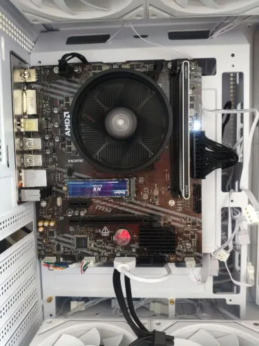Ryzen 5600gt pouco usado