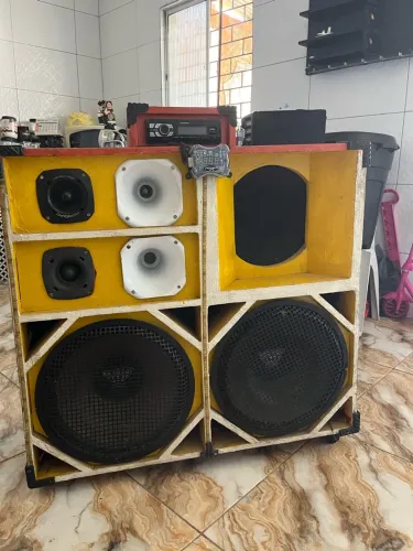 Som topado faz mais zoada que paredão