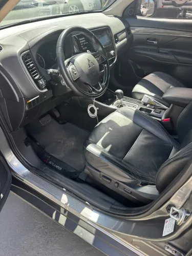 Mitsubishi Outlander HPE 2.0 16V 5P Aut. 2022