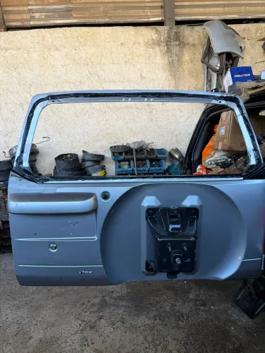 Tampa traseira da Pajero Tr4 2012/13/2014/2015 original