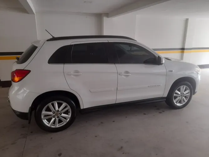 Mitsubishi ASX 2.0 16V 4X4 160cv Aut. 2013