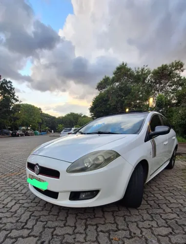 Fiat Bravo Sporting 1.8 Dualogic Flex 16V 5P 2013