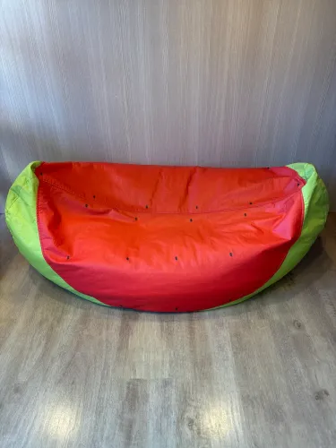Puff melancia quarto infantil 