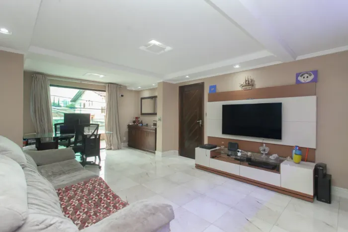 Casa de vila para venda em Vila Albertina com 3 quartos, sendo 1 suíte, 141m²