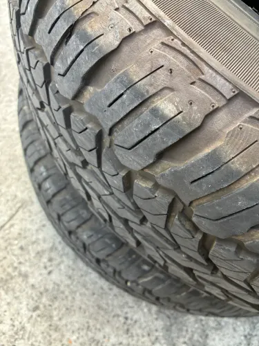 Jogo pneus AT 255/70 r16