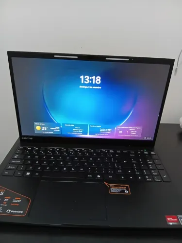 Notebook Positivo Vision R15 AMD Ryzen 5 / 16GB / 512GB 15.6 Full HD (Estado de Novo)