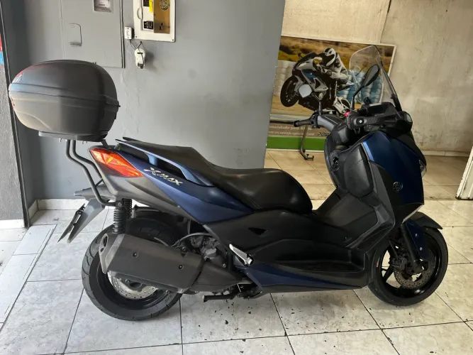 X-Max 250 Top