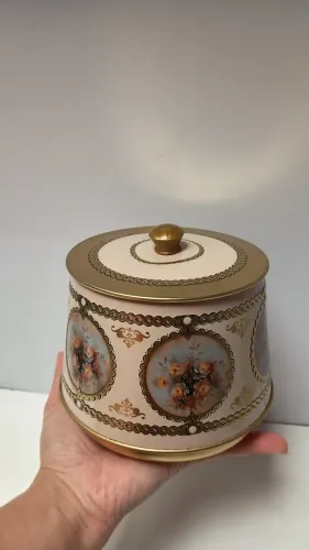 lata vintage da Meister Latas - altura 13 x 13 de diâmetro