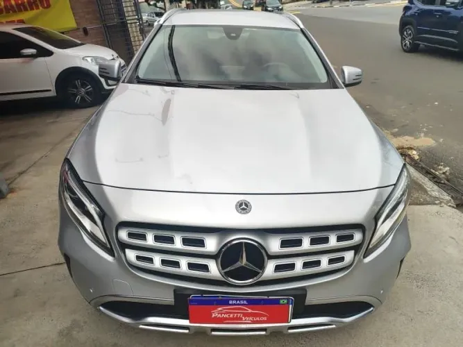 Mercedes-Benz GLA-200 GLA 200 Night 1.6. TB 16V Flex Aut. 2019