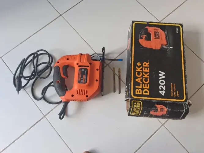Serra tico tico black Decker
