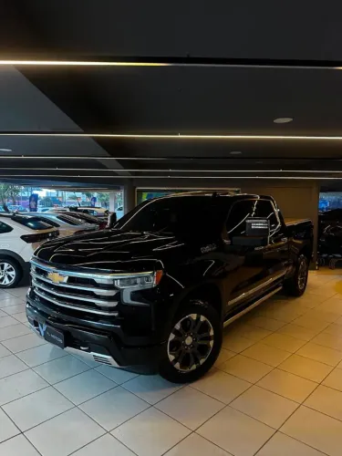 Chevrolet Silverado High Country 5.3 V8 AWD Aut. 2024
